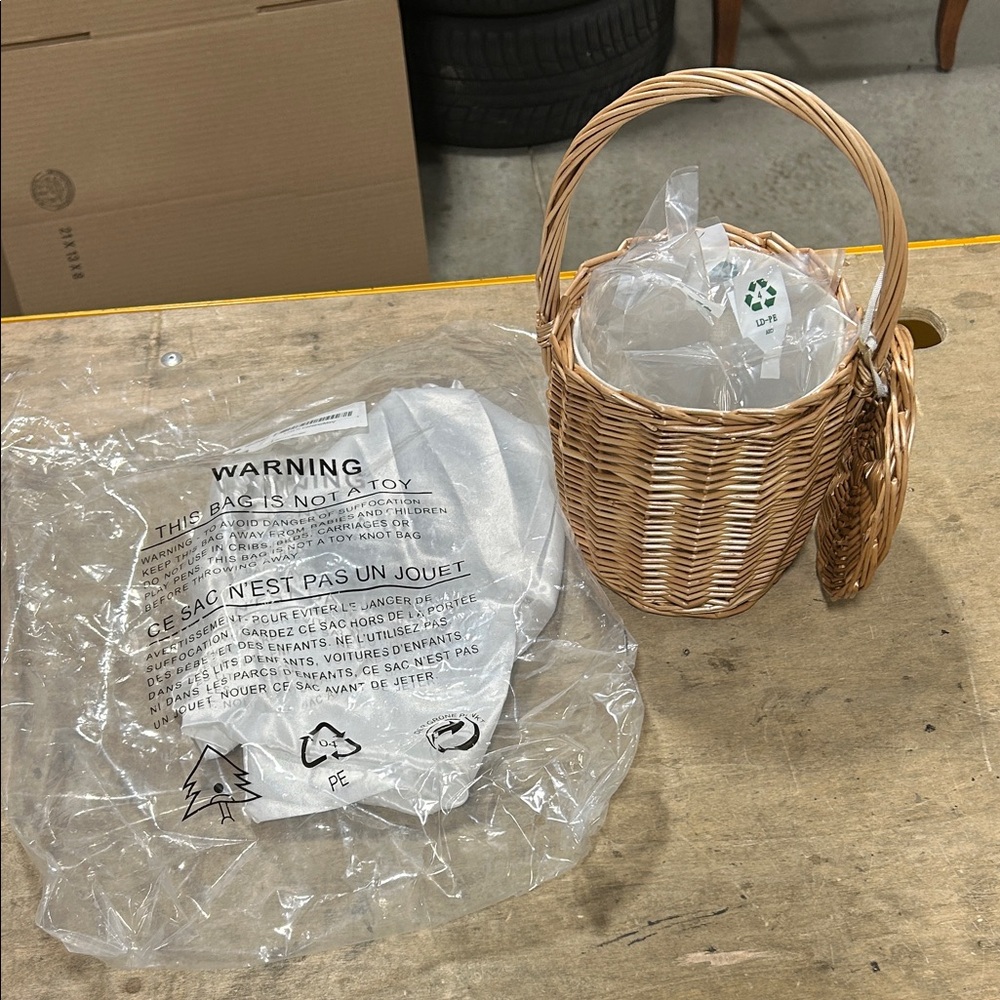 Wicker Basket with Lid
